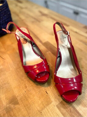 Bandolino Red Patent Peep Toe Heels
